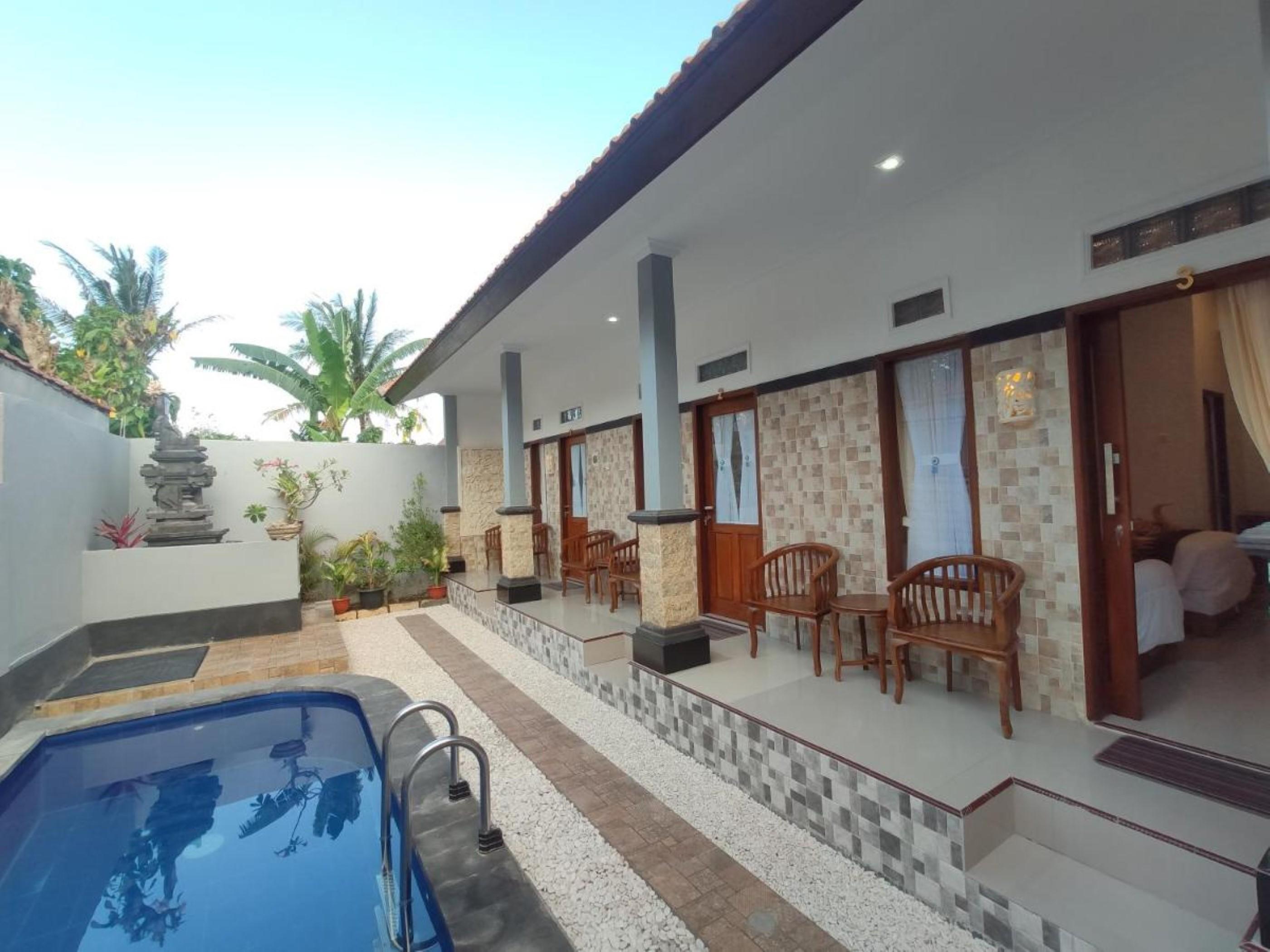 Gedhong Hostel Batununggul Ngoại thất bức ảnh