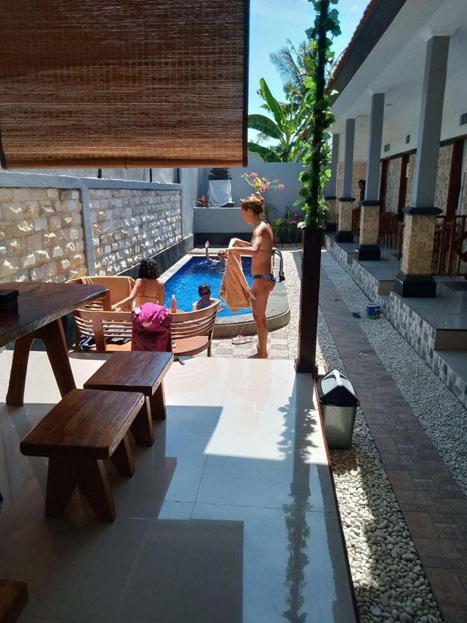 Gedhong Hostel Batununggul Ngoại thất bức ảnh